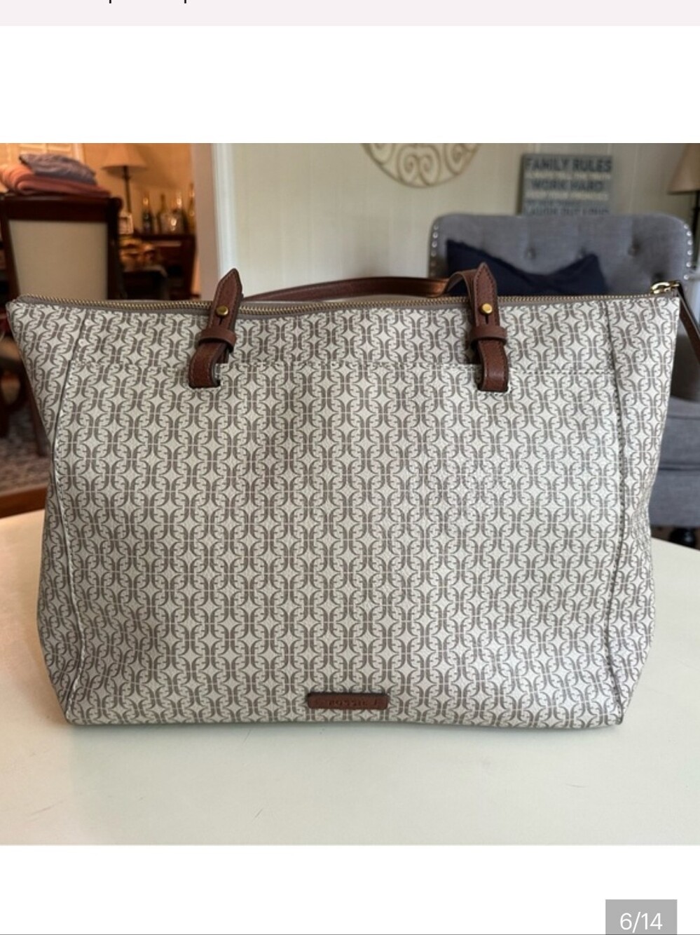 Fossil - Rachel Tote Bag With Brass Key And Scarf - Picture 6 of 13